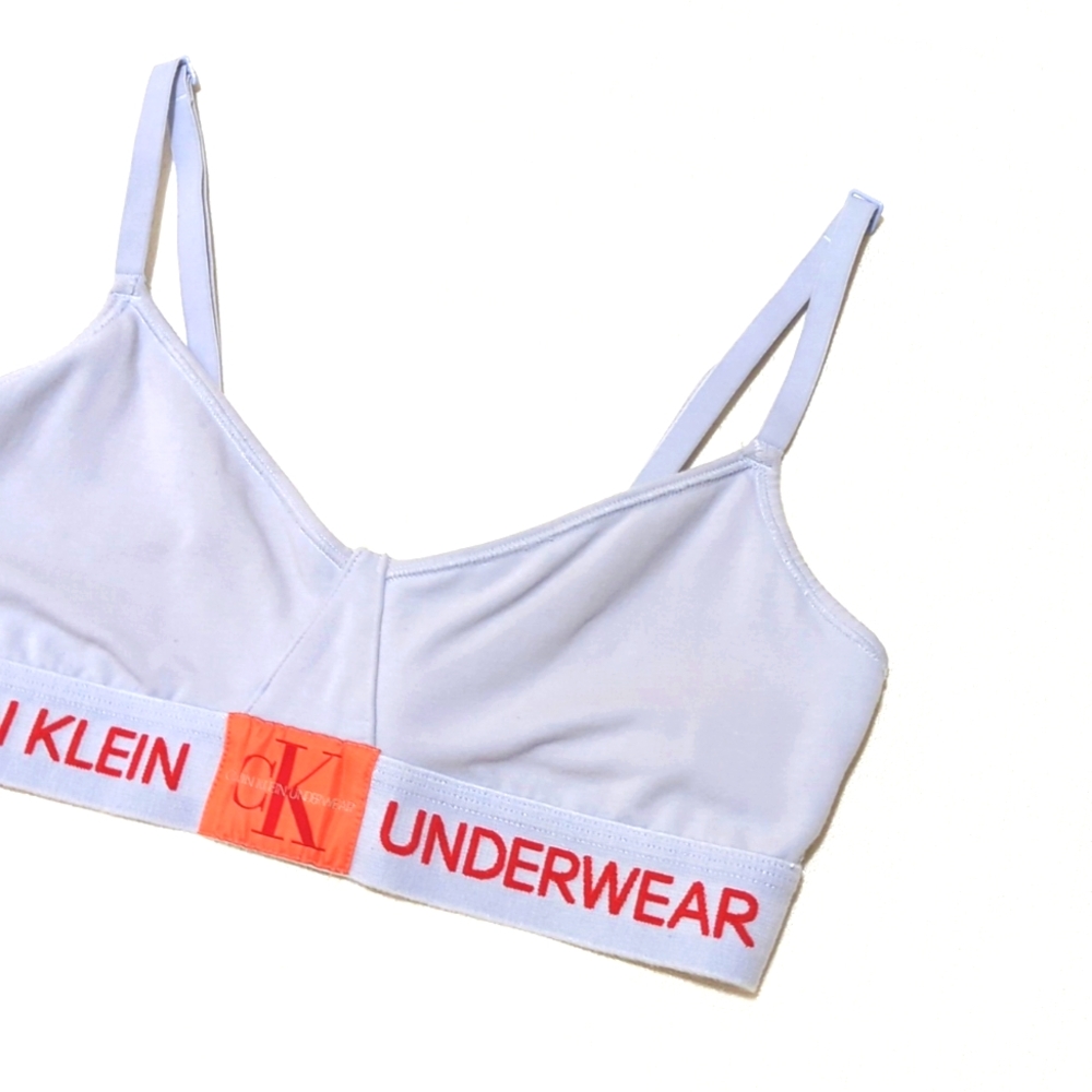 Calvin Klein | Sports Bra | Athletic | Sports | Yoga | Pilates | Athleisure |